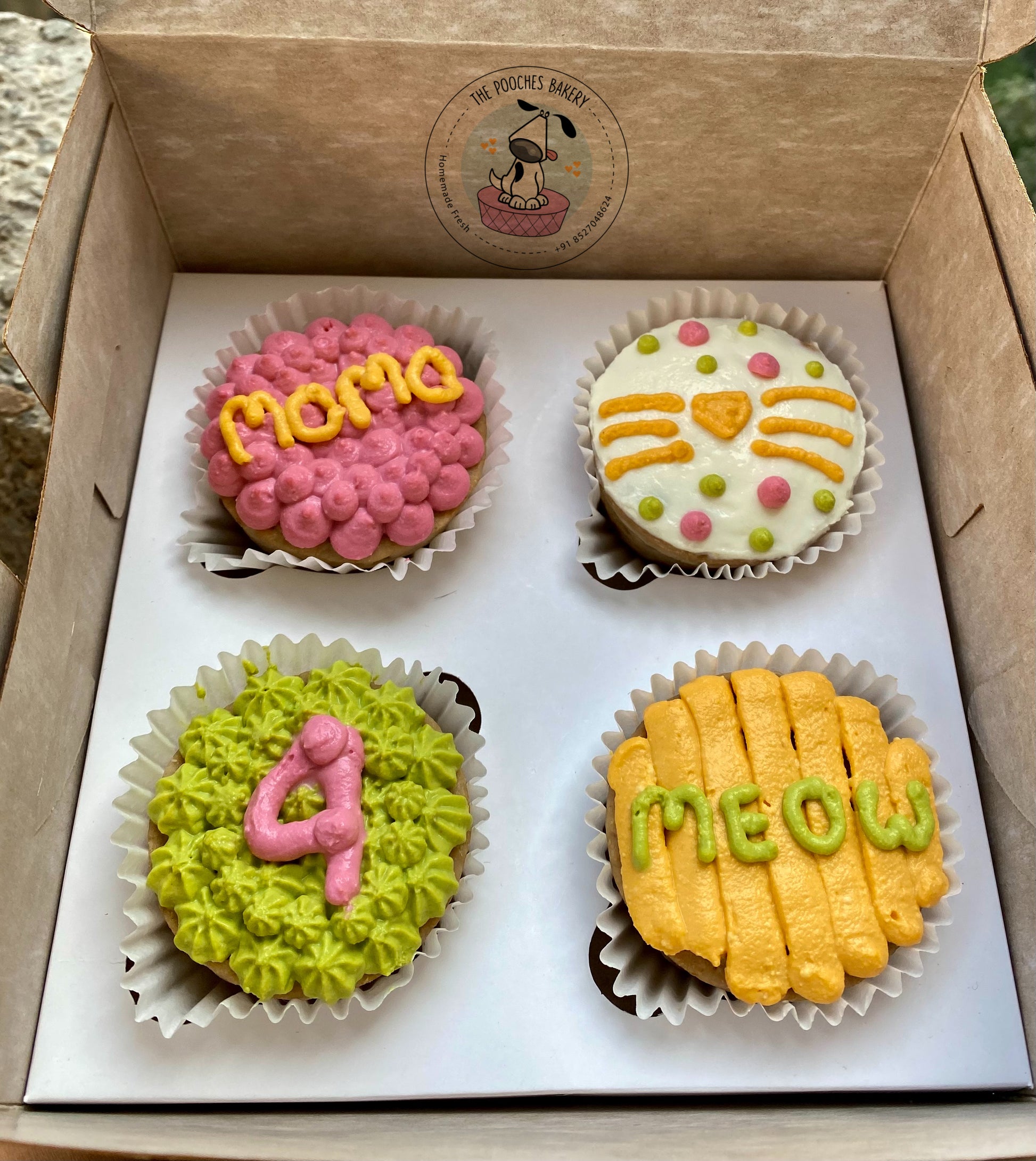 Cupcakes Pack of 4 (Non-Veg) [The Pooches Bakery] - The Pet Belly