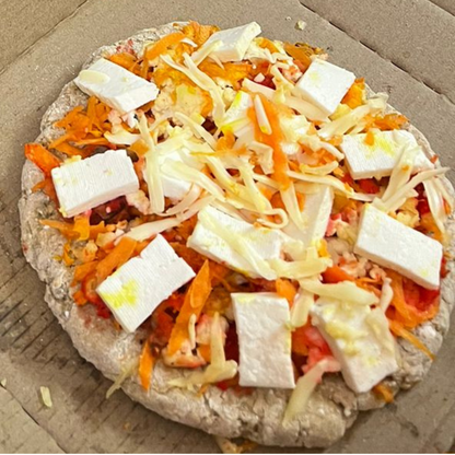 Vegetarian Carrot & Paneer Pizza (6 inches) [The Furry Baker] - The Pet Belly